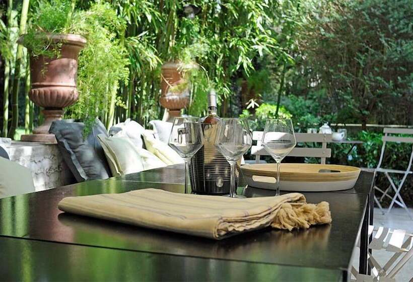 펜션 Le Complot Maison Privée à Avignon