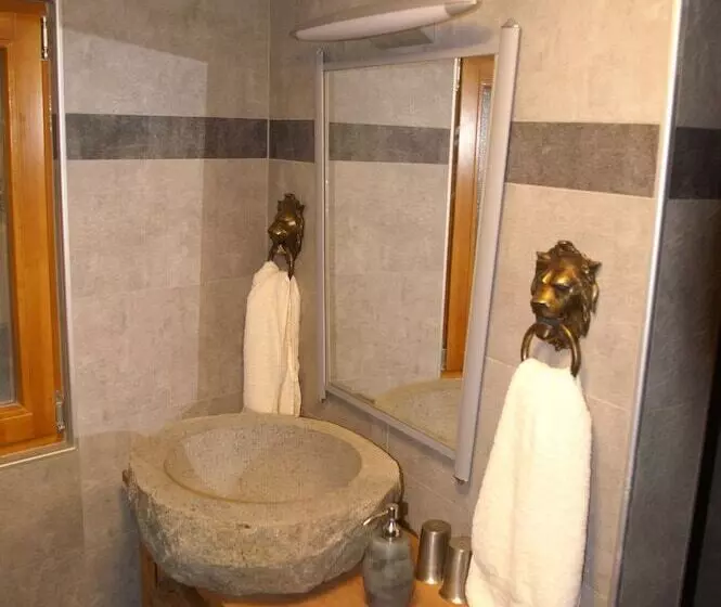 Majatalo Les Gites Des Templiers