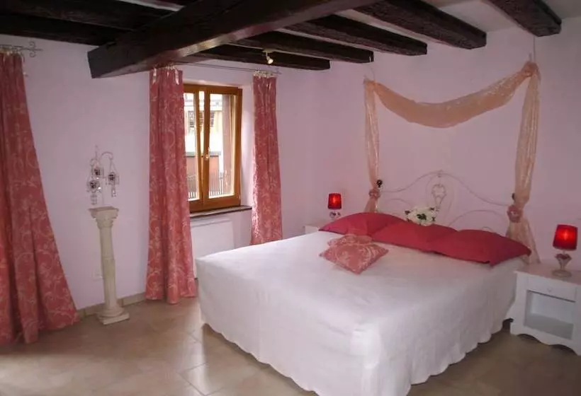 Majatalo Les Gites Des Templiers