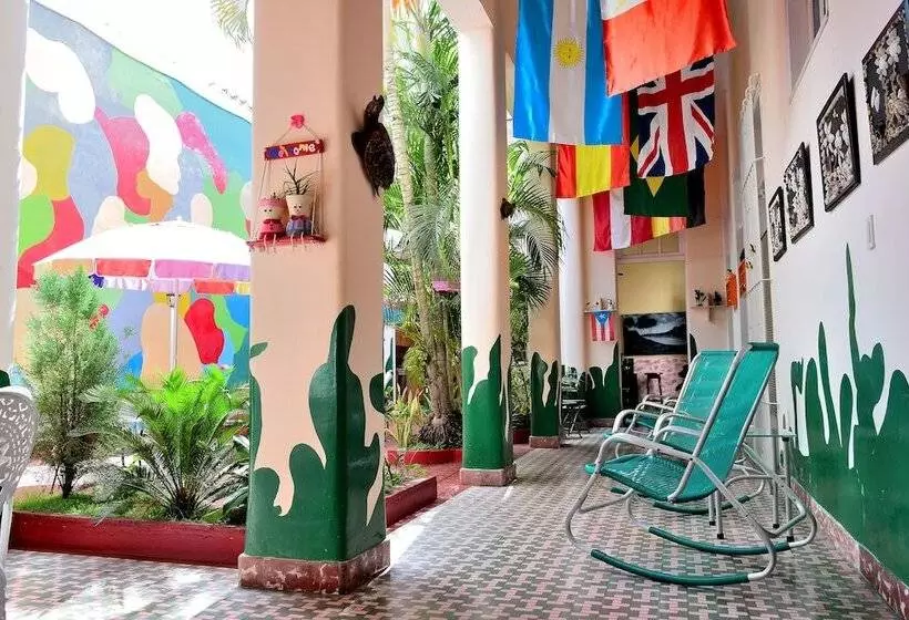 هتل Juanita Y Rafael