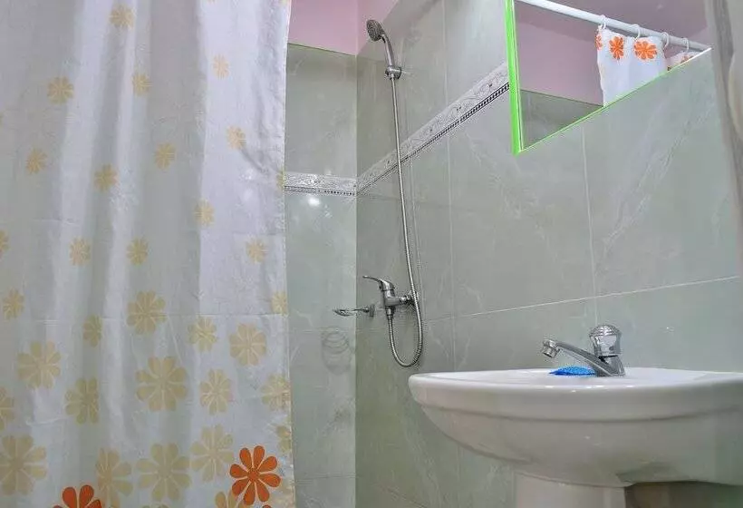 هتل Juanita Y Rafael