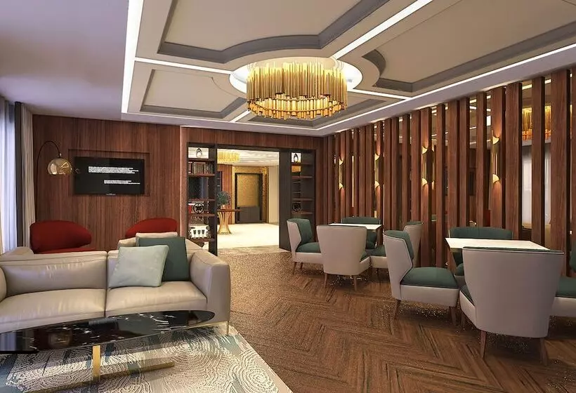 هتل Sheraton Bishkek