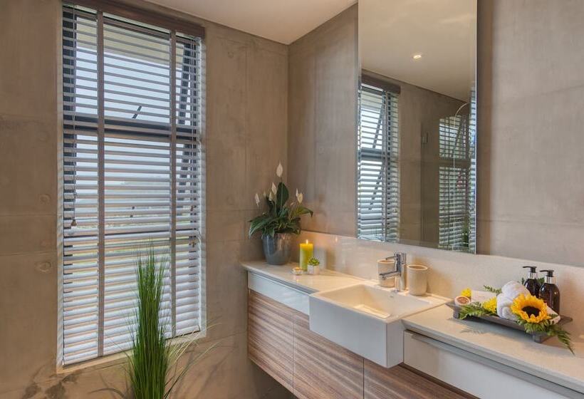 Отель Soul Rainbows End   Adults Only