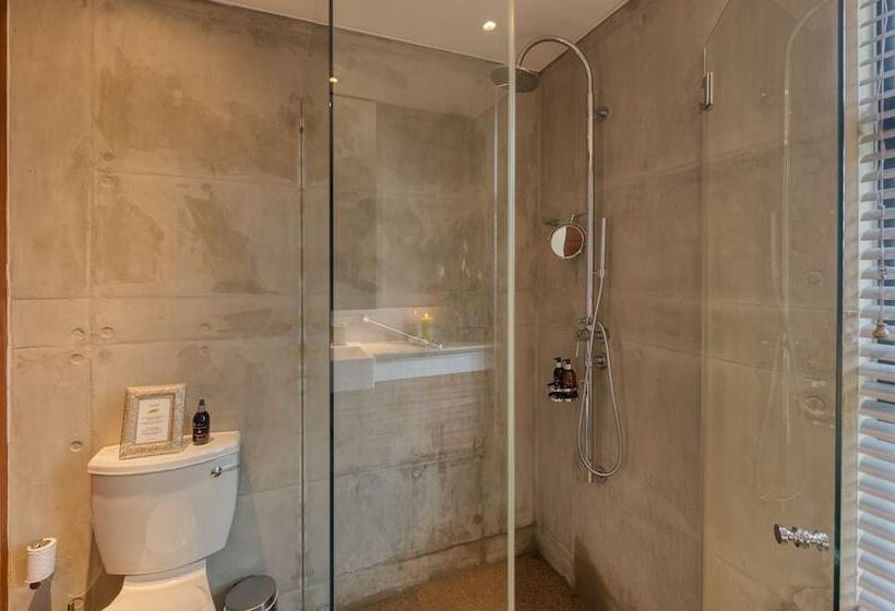 Отель Soul Rainbows End   Adults Only