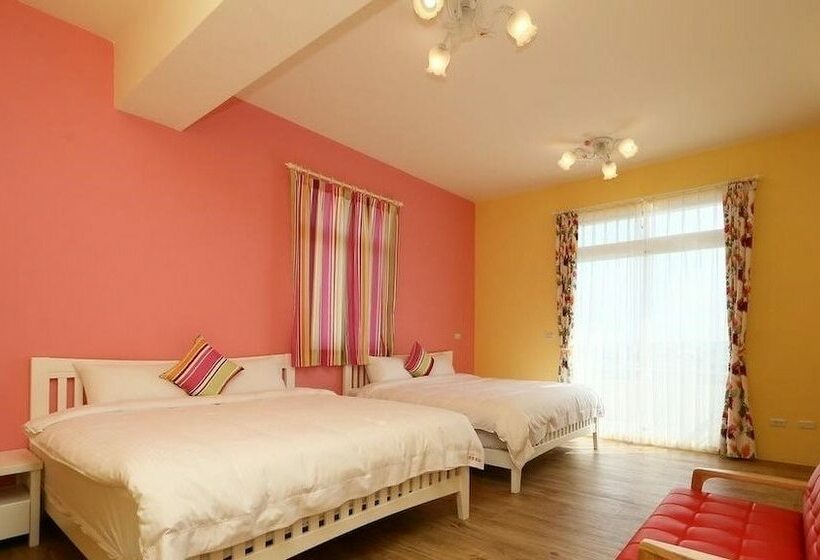 پانسیون 四季逗庭園民宿 All Around The Seasons B&b