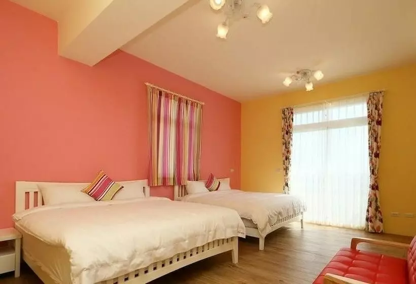 پانسیون 四季逗庭園民宿 All Around The Seasons B&b