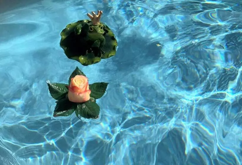 ペンション Ferme De Tayac Charme Avec Pool