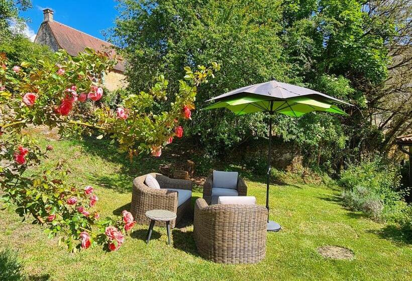 بنسيون Ferme De Tayac Charme Avec Pool