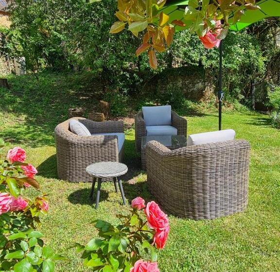 بنسيون Ferme De Tayac Charme Avec Pool