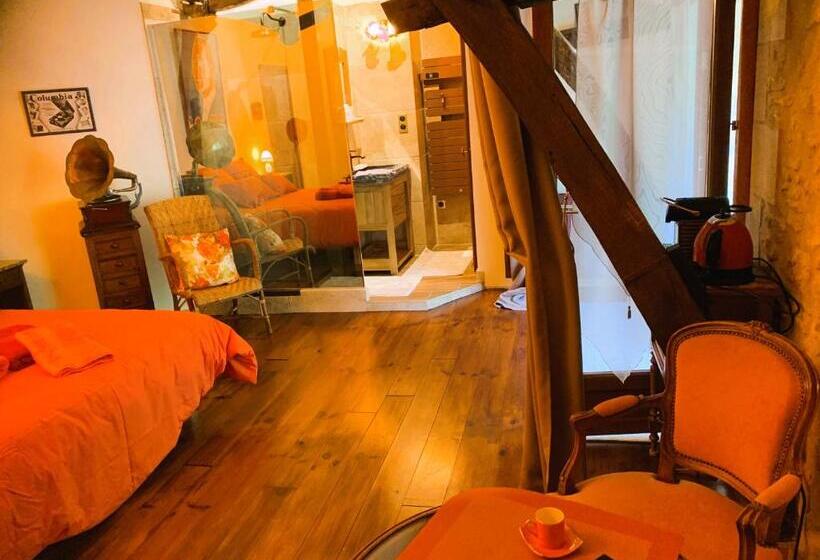 بنسيون Ferme De Tayac Charme Avec Pool