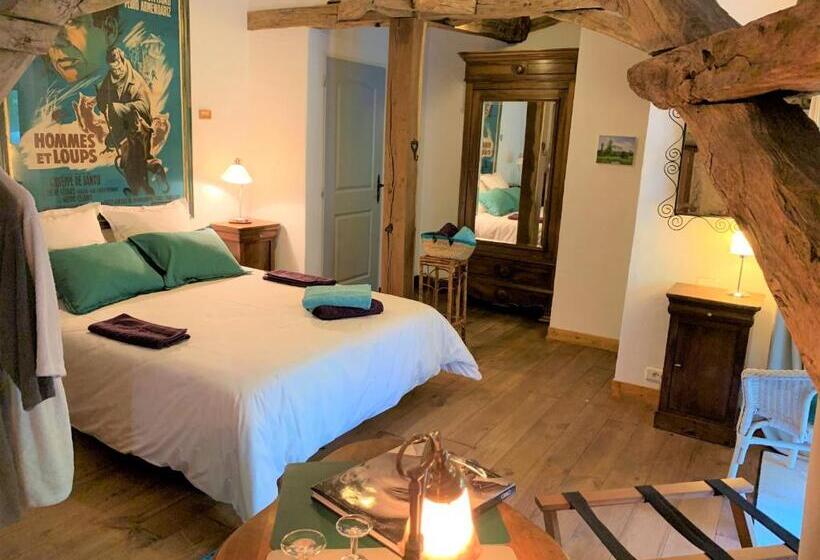 بنسيون Ferme De Tayac Charme Avec Pool