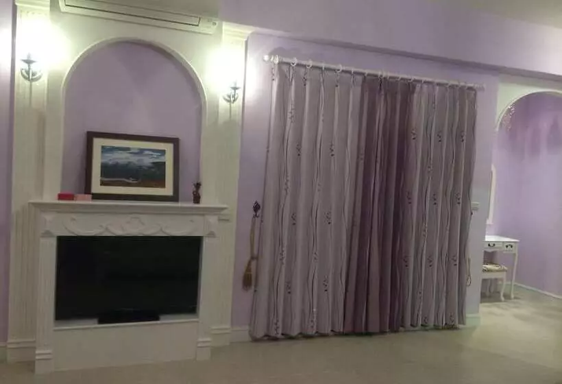 پانسیون Love 3 Cubed