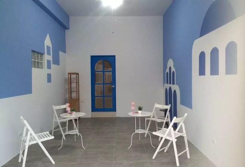 پانسیون Love 3 Cubed