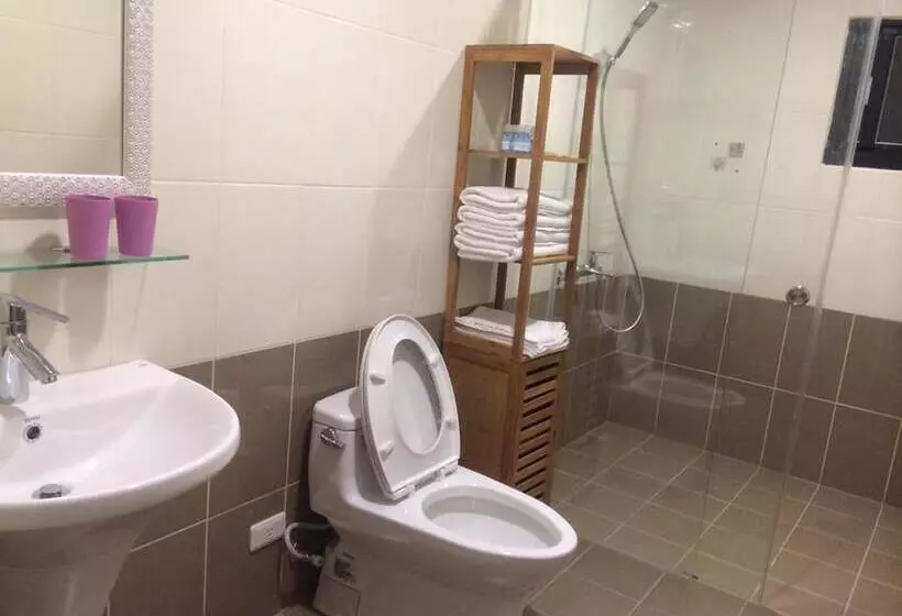 پانسیون Love 3 Cubed