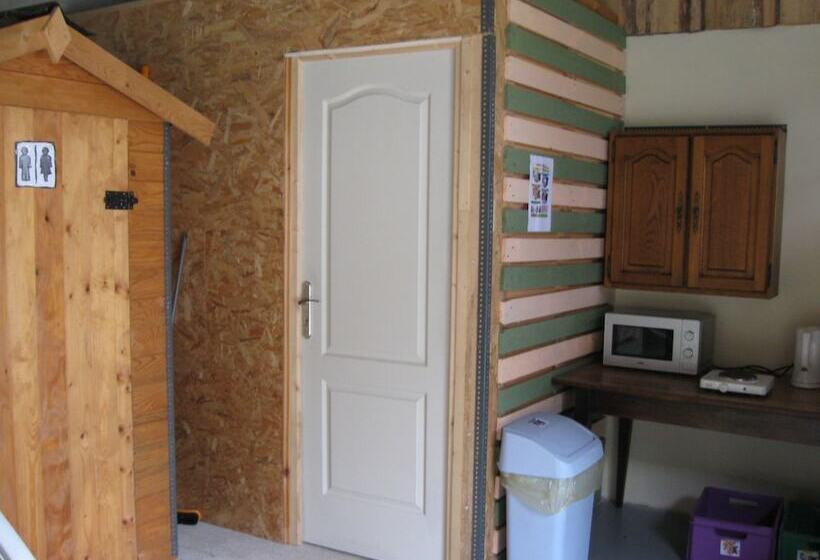 פנסיון Mon Jardin Du Bas Bugey