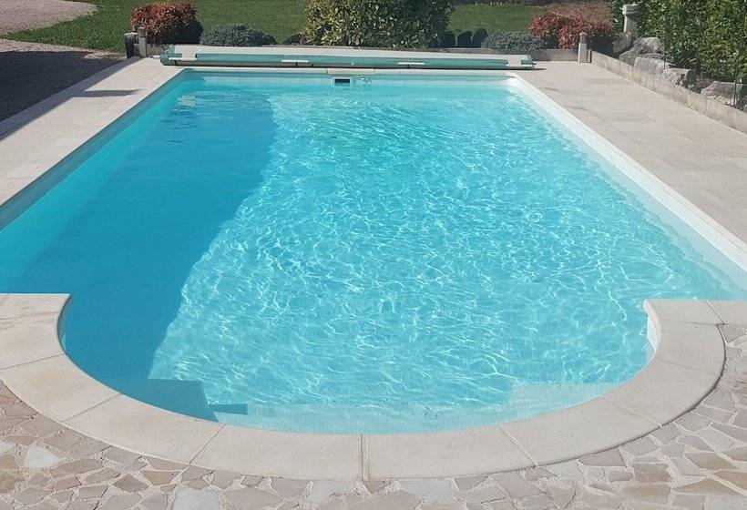 פנסיון Mon Jardin Du Bas Bugey