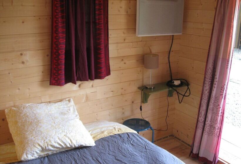 פנסיון Mon Jardin Du Bas Bugey