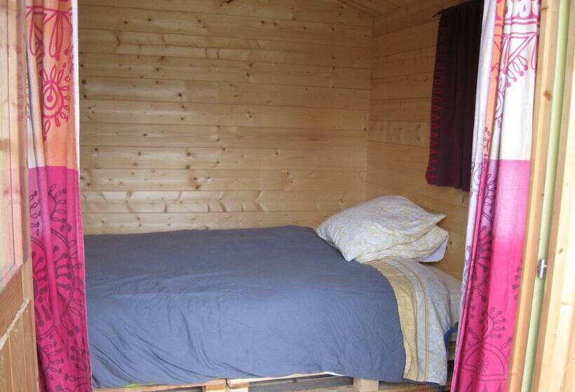 פנסיון Mon Jardin Du Bas Bugey