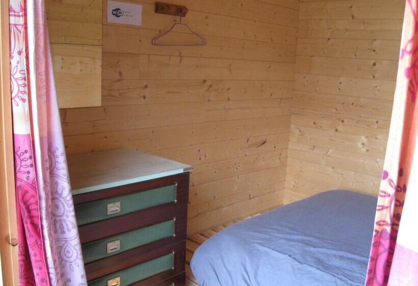 פנסיון Mon Jardin Du Bas Bugey