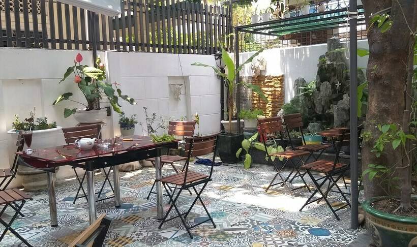 پانسیون The Land Of Canaan