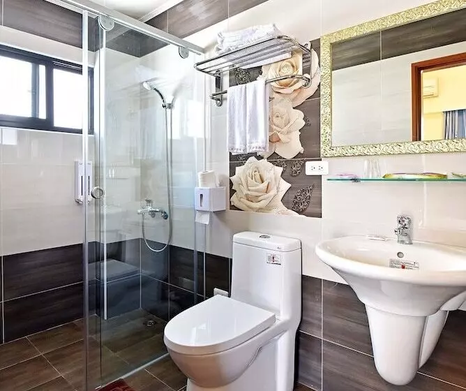 پانسیون Three Days And Two Nights B&b