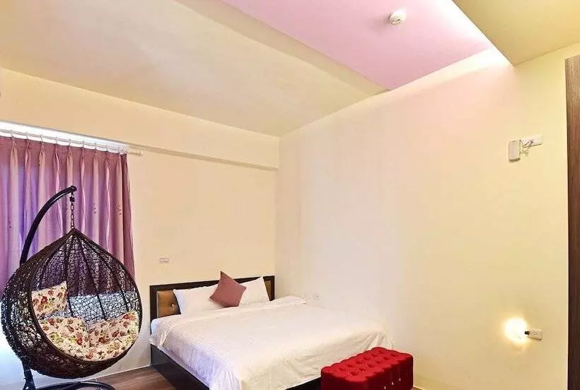 پانسیون Three Days And Two Nights B&b