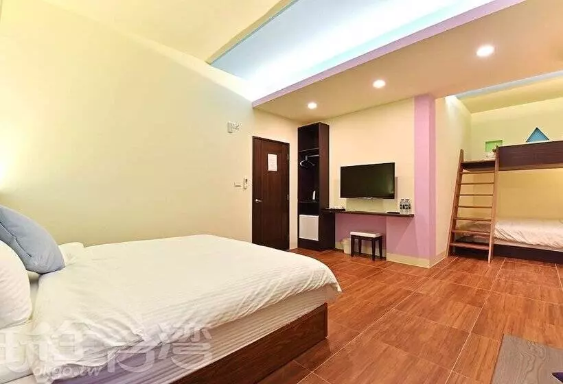 پانسیون Three Days And Two Nights B&b