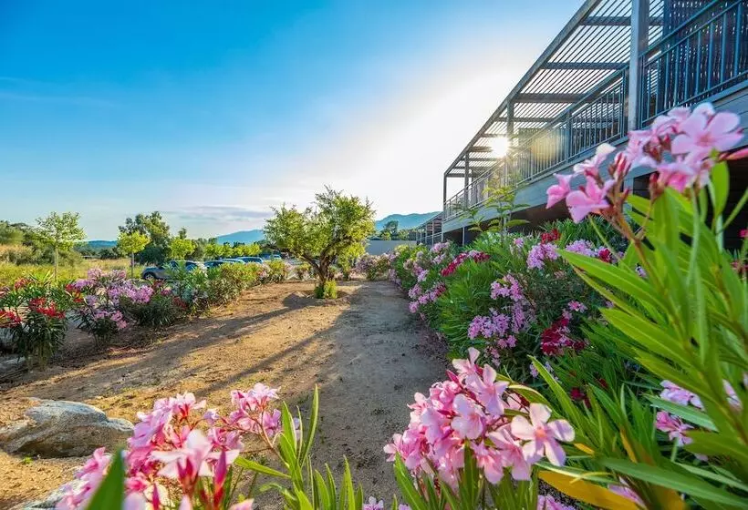 Résidence Pierre & Vacances Premium Les Terrasses D Arsella