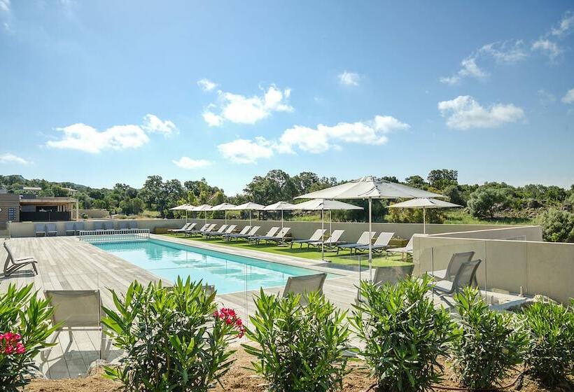 Résidence Pierre & Vacances Premium Les Terrasses D Arsella