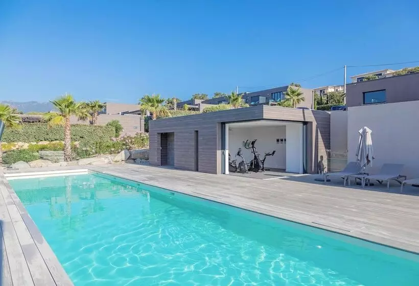 Résidence Pierre & Vacances Premium Les Terrasses D Arsella