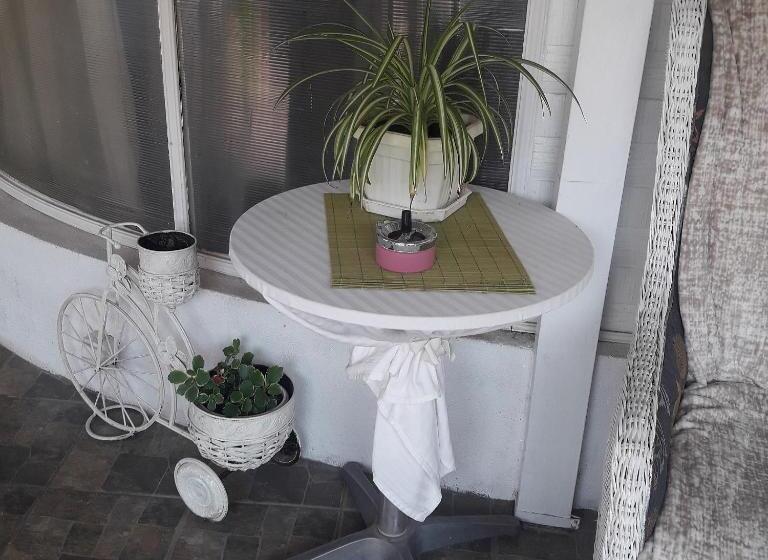 پانسیون Apartmani Nis