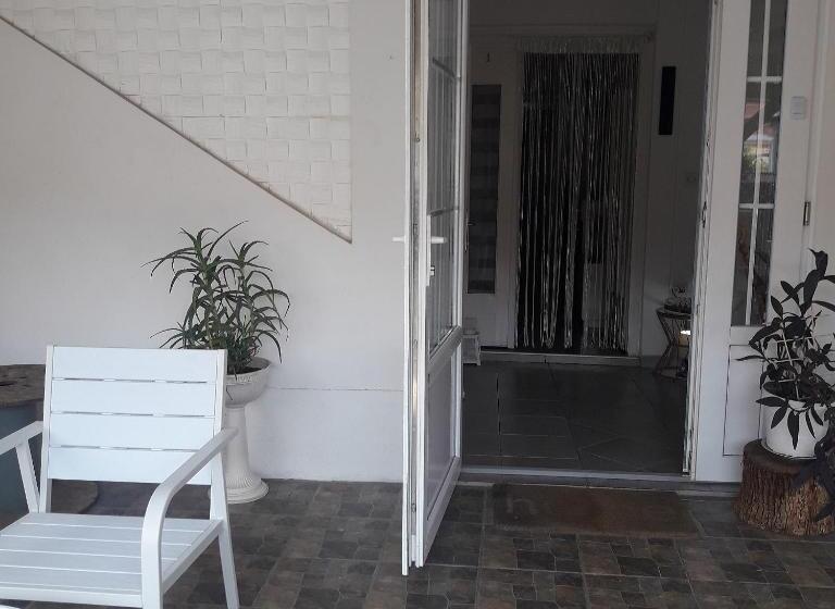 پانسیون Apartmani Nis