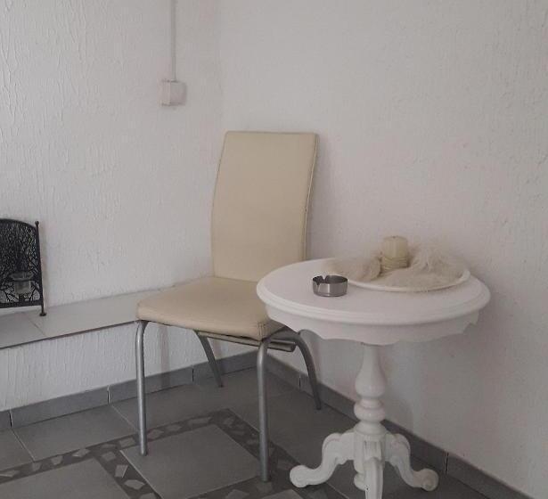 پانسیون Apartmani Nis