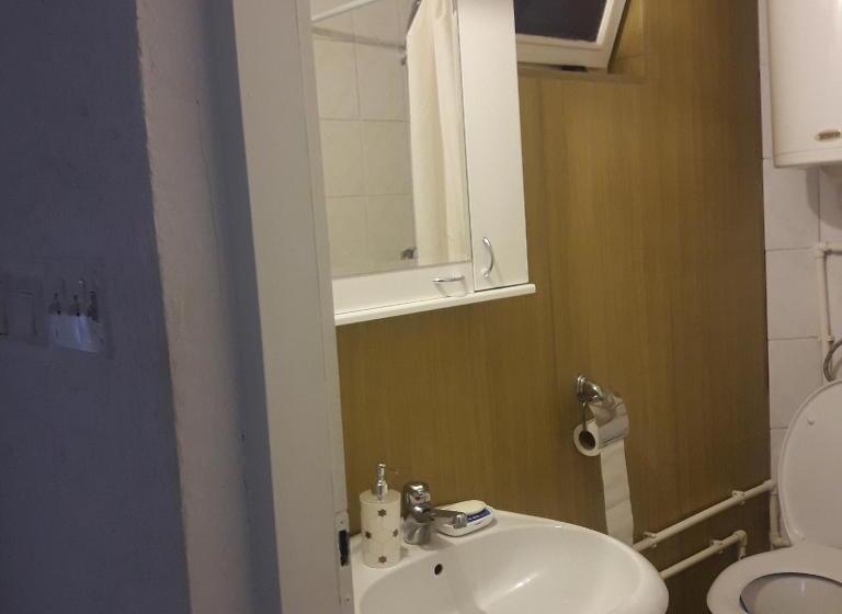 پانسیون Apartmani Nis