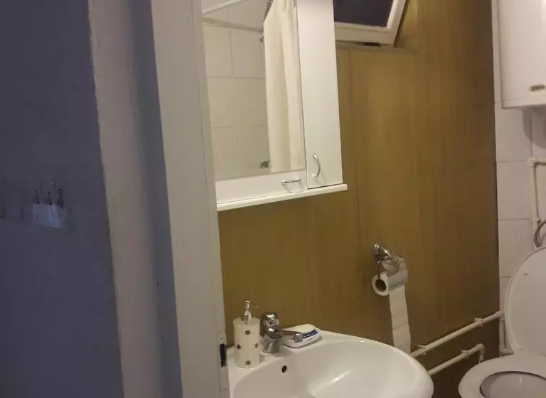 پانسیون Apartmani Nis