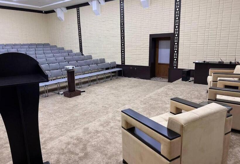 Hôtel Orient Star Varahsha