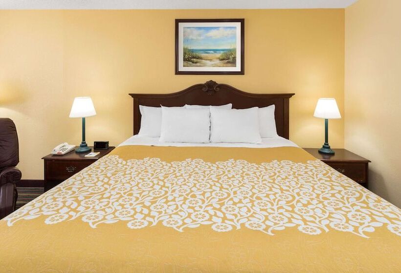 Hotel Days Inn By Wyndham Mt Pleasantcharlestonpatriots Point