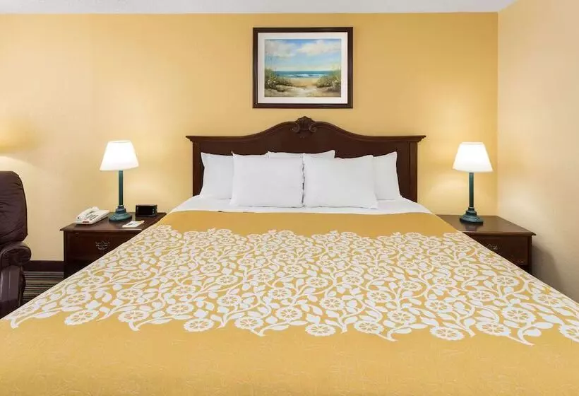 Отель Days Inn By Wyndham Mt Pleasantcharlestonpatriots Point