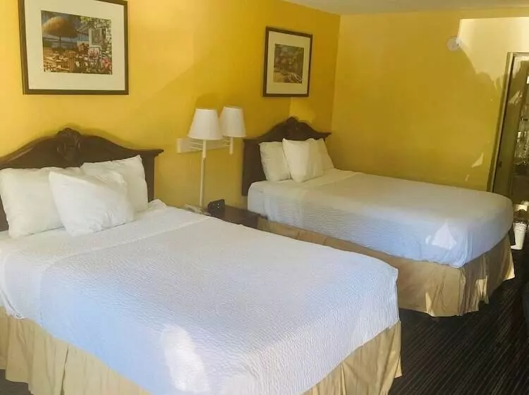 Отель Days Inn By Wyndham Mt Pleasantcharlestonpatriots Point