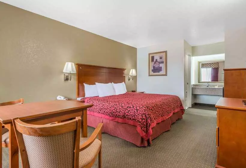 ホテル Days Inn By Wyndham San Antonio Southeast Frost Bank Center