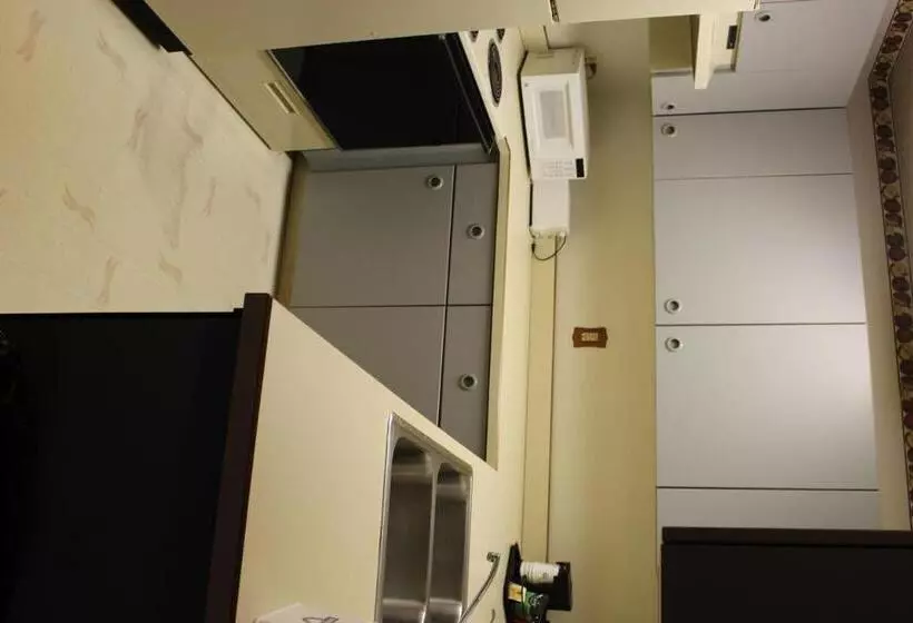 هتل Days Inn By Wyndham Watertown