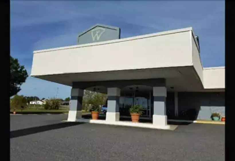 Hotelli Wingfield Inn