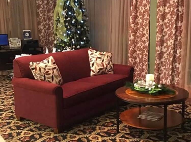 فندق Wingfield Inn