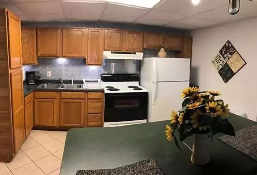 Hotelli Wingfield Inn