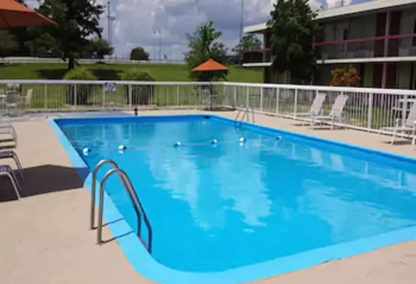 Hotelli Wingfield Inn