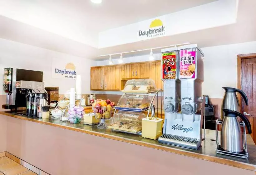 فندق Days Inn & Suites By Wyndham Lordsburg