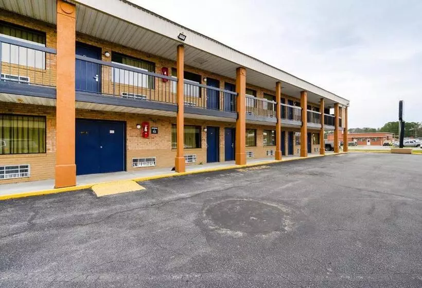 ホテル Days Inn Williamston