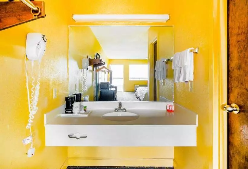 ホテル Days Inn Williamston