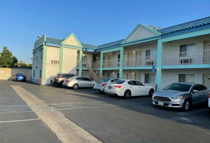 فندق Diamond Inn