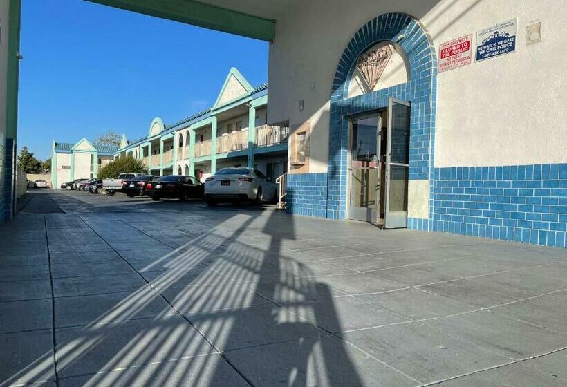 فندق Diamond Inn